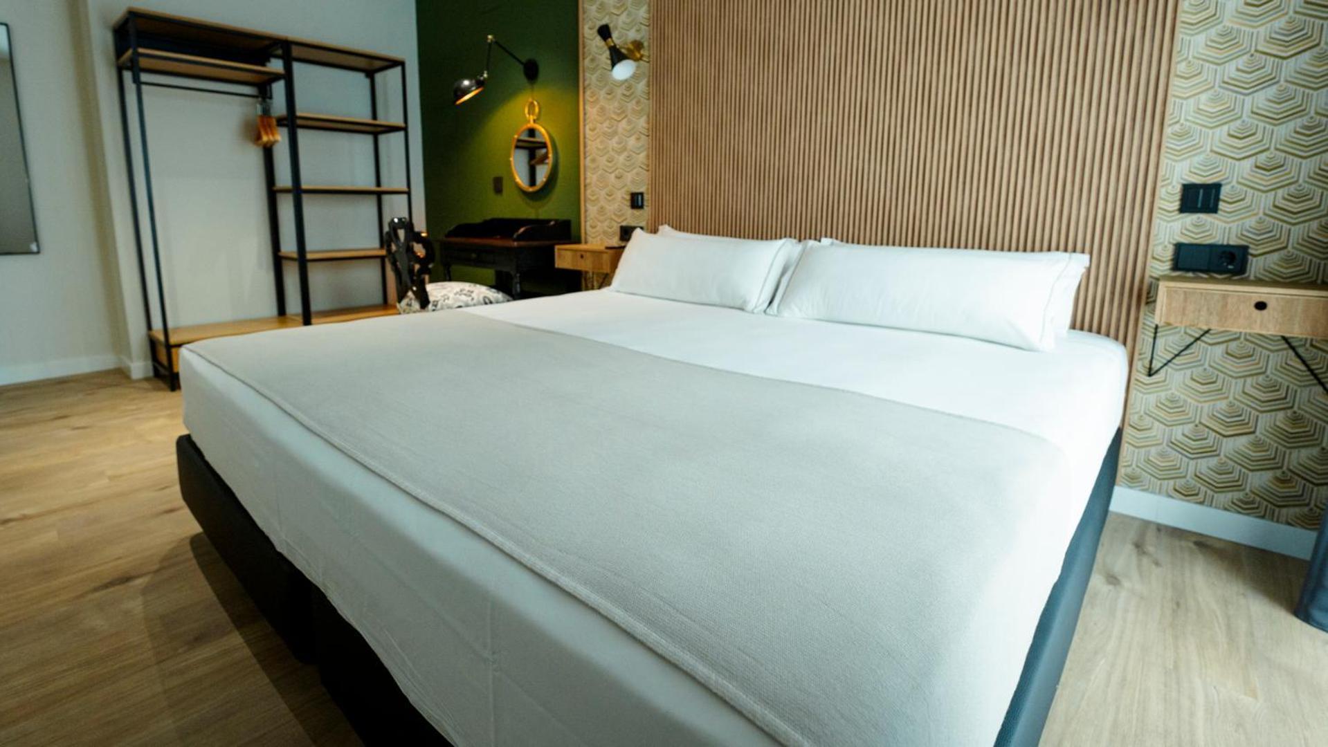 Aparthotel Luz De Gades - Suites Spa Gym - Adults Only Cádiz Buitenkant foto